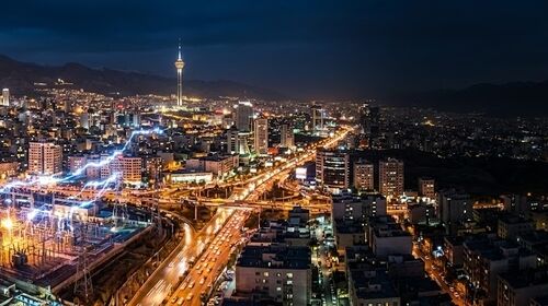امسال برای اولین بار رشد سالانه مصرف برق نزولی شد